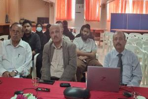 جامعة عدن وجامعة العلوم والتكنولوجيا تنظمان ندوة علمية دولية حول البحث العلمي والنهوض الحضاري