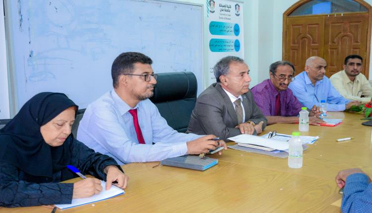 رئيس جامعة عدن يترأس اجتماعين لمتابعة جاهزية لجان الجودة والتصنيف