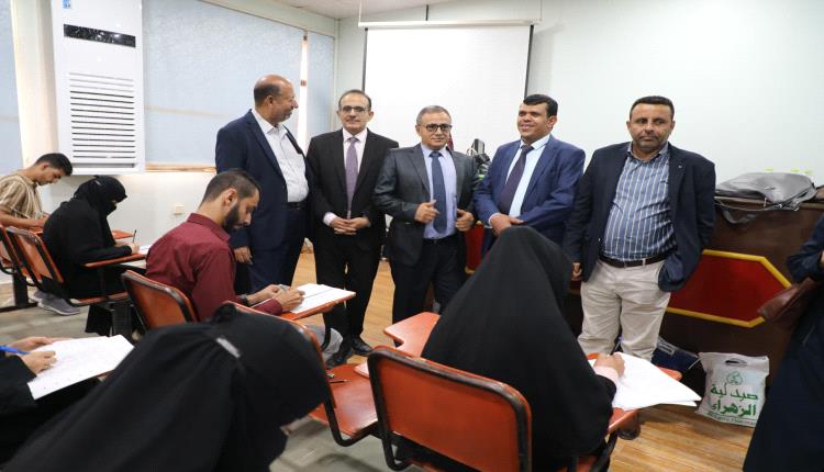 جامعة عدن تحتضن انطلاق امتحانات الكفاءة المهنية للكوادر الطبية بمشاركة محلية وخارجية