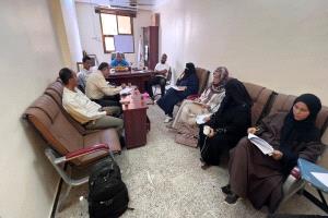 مجلس كلية الإعلام بجامعة عدن يشيد بمشاريع التخرج ويعلن تأسيس ملتقى الخريجين