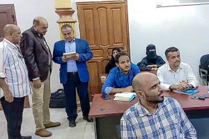 رئيس جامعة عدن يتفقد تدشين برنامج اللقاءات التعليمية المباشرة بكلية العلوم الاجتماعية والإنسانية