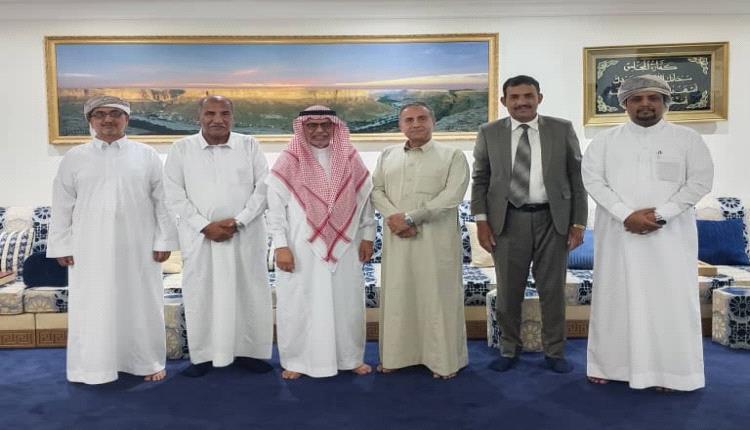 رئيس مجلس أمناء جامعة عدن يلتقي وفد الجامعات اليمنية بعد عودته من زيارة إلى الصين