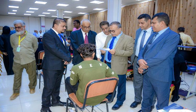 جامعة عدن تدشن امتحانات المفاضلة بكلية الطب والعلوم الصحية