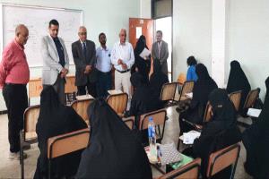 انطلاق امتحانات المفاضلة بكلية الاقتصاد والعلوم السياسية بجامعة عدن