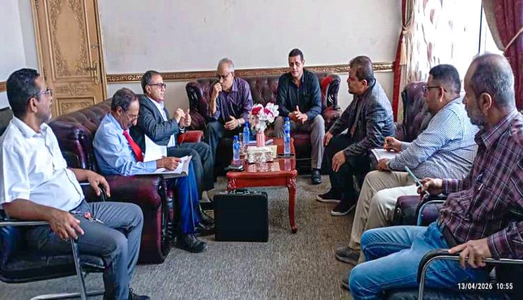 جامعة عدن تعزز جاهزية خدماتها الطلابية وتسرع وتيرة إنجاز الشهادات