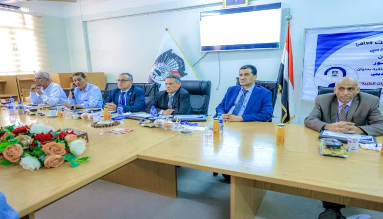 وزير التعليم العالي يتفقد جامعة عدن ويشيد بتجربتها في السنة التحضيرية