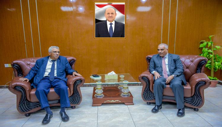 لتدشين الدورة الثانية للتصنيف الوطني..
جامعة عدن تستقبل لجنة من وزارة التعليم العالي