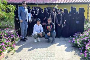 كلية اللغات والترجمة بجامعة عدن تختتم امتحانات الفصل الدراسي الأول