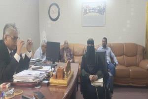 مجلس كلية الآداب بجامعة عدن يناقش الاستعدادات الامتحانية ويثمن جهود الجودة