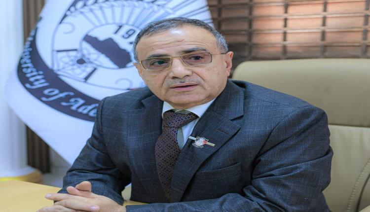 رئيس جامعة عدن يهنئ الباحث جهاد يونس بالمرتبة الأولى يمنياً والـ120 عالمياً في الدوال الرياضية