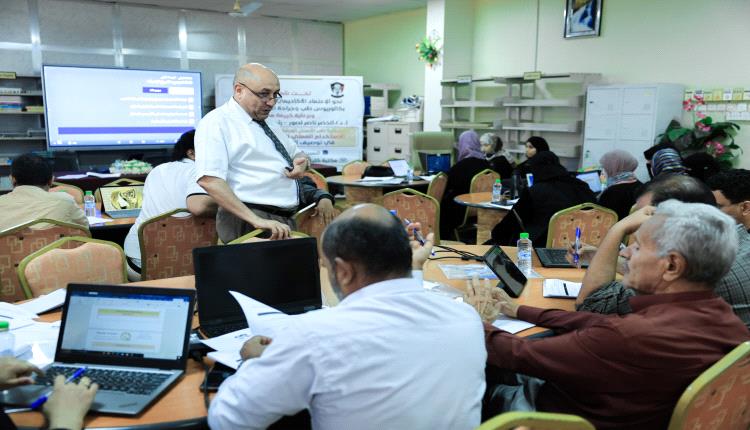 طب الأسنان بجامعة عدن توظف الذكاء الاصطناعي في تطوير توصيف المقررات